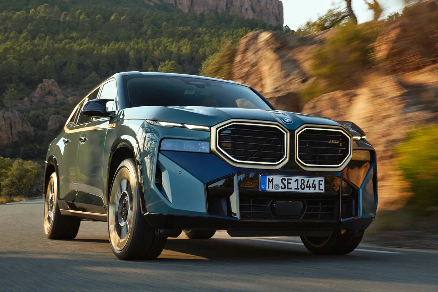 BMW XM 55台がリコール。フロントアクティブスタビライザーが破断するおそれ
