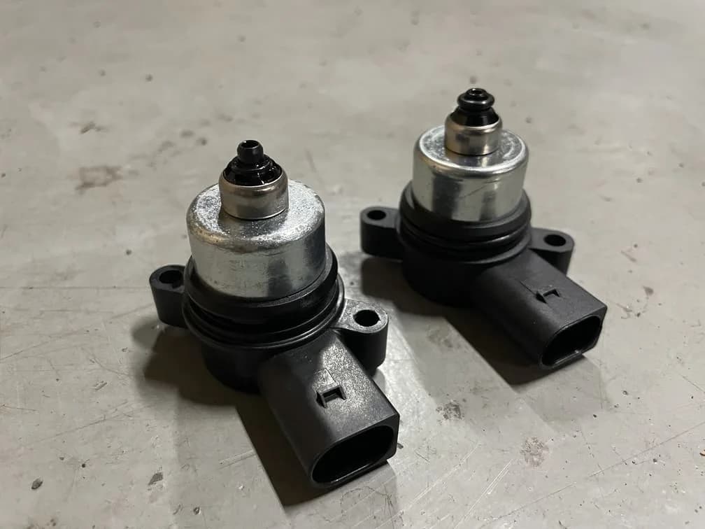 BMW X5 エアサスコンプレッサー交換 - シャシー警告灯の修理費用