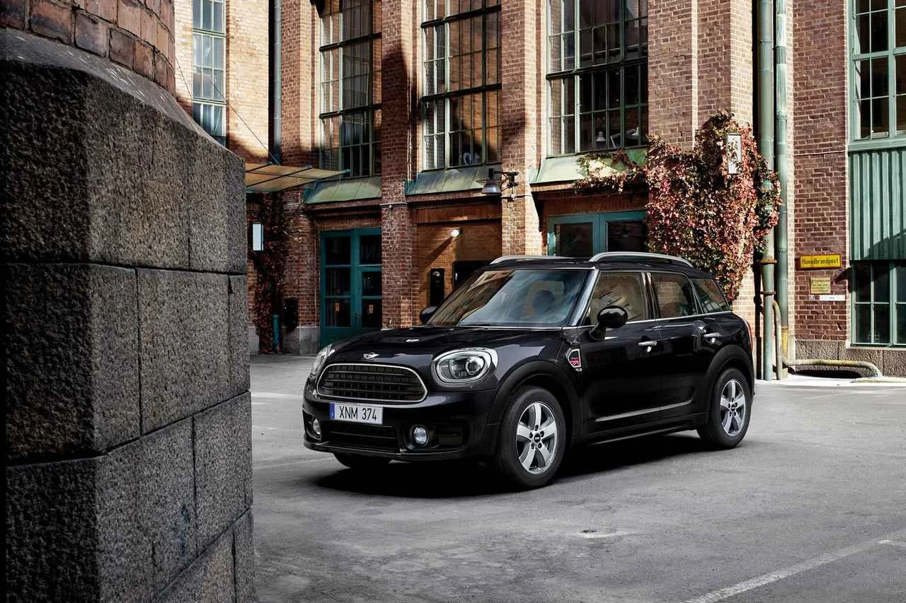 MINIクロスオーバー 648台がリコール - 燃料高圧ポンプに不具合