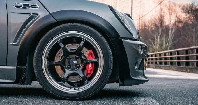 MINI R53 クーパーS ロアアームブッシュ交換の修理費用 - SWAG製で解決した事例