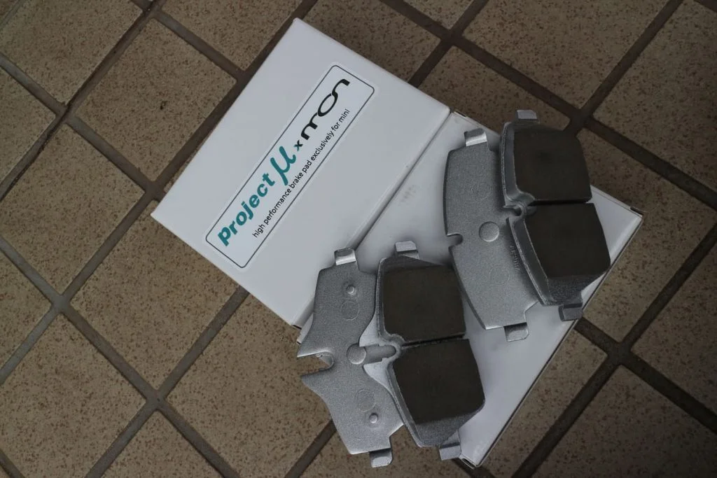 Project μの低ダストブレーキパッド