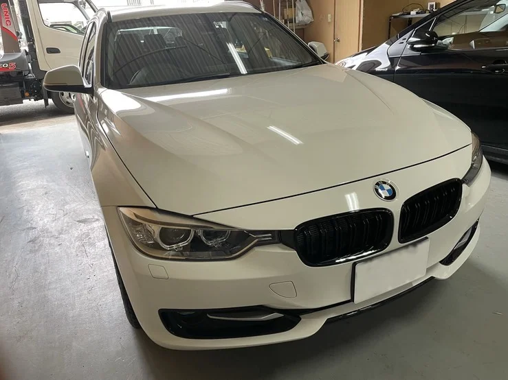 今回、整備をするBMW F31 3シリーズ 320d