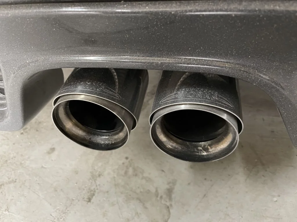 MINI F56 COOPER S JCWの純正マフラー