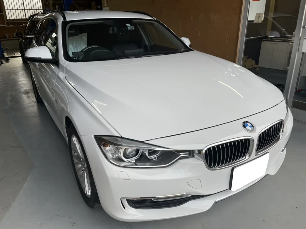 今回、整備をするBMW F31 3シリーズ 320d