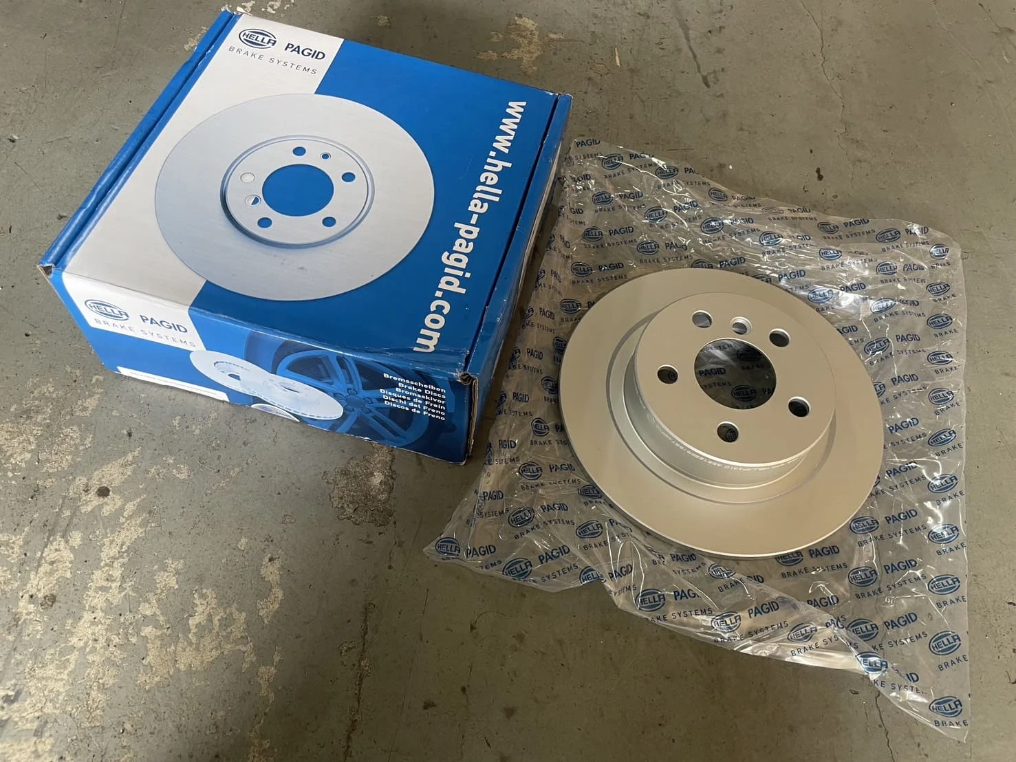 HELLA PAGID（ヘラーパジッド）のブレーキディスクローター