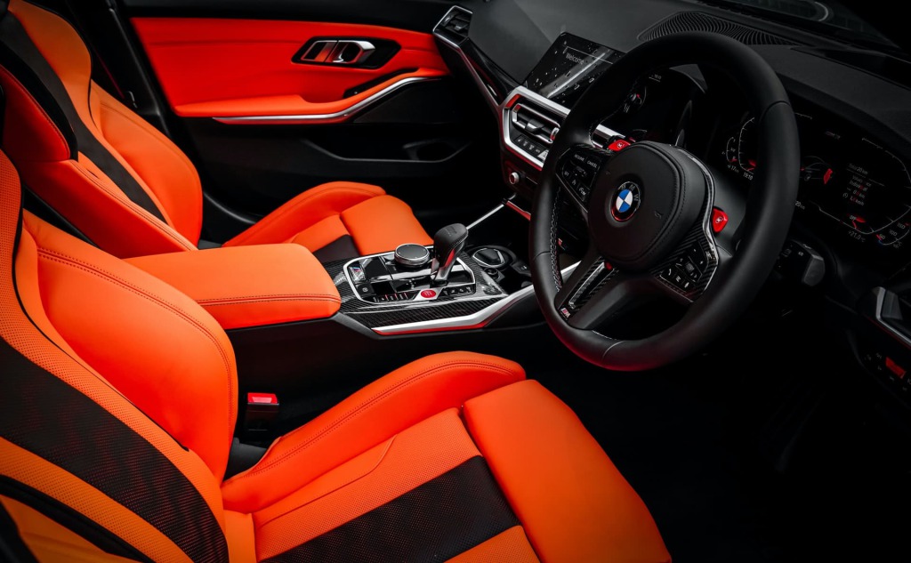 BMWの中古車を購入する際の内装のシートの注意点