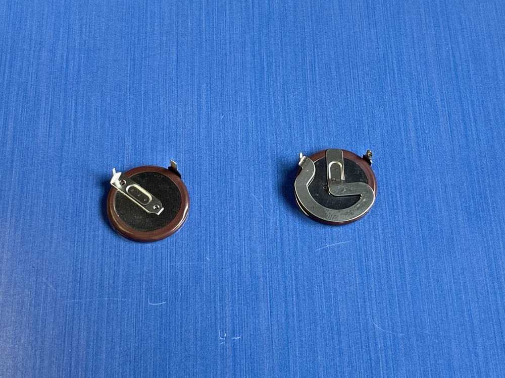 内臓されている蓄電池