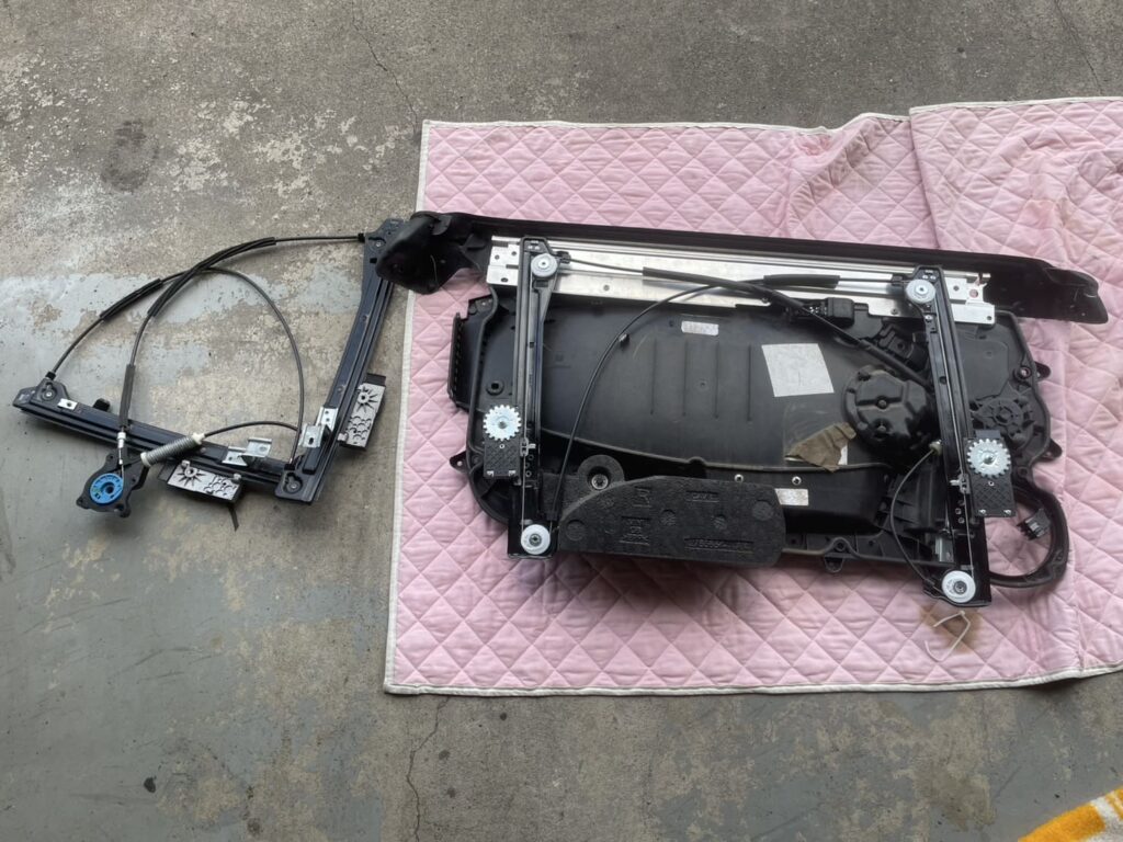 パワーウインドウレギュレーターを取り替えたところ